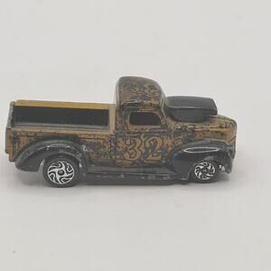 1998 Racing Champions  brown and Black Die Cast1998   brown & Black Die Cast